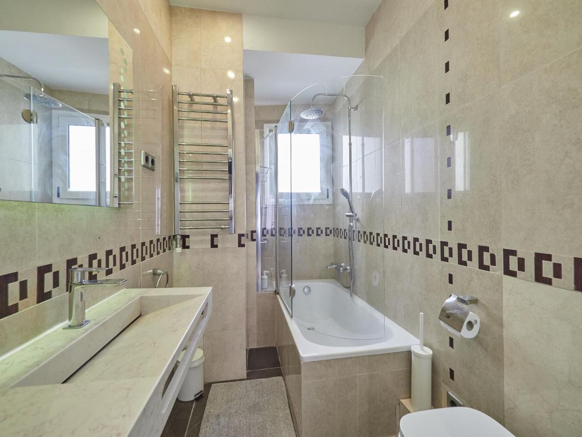 Apartment Unique Cozy Scenic Penthouse Barcelona